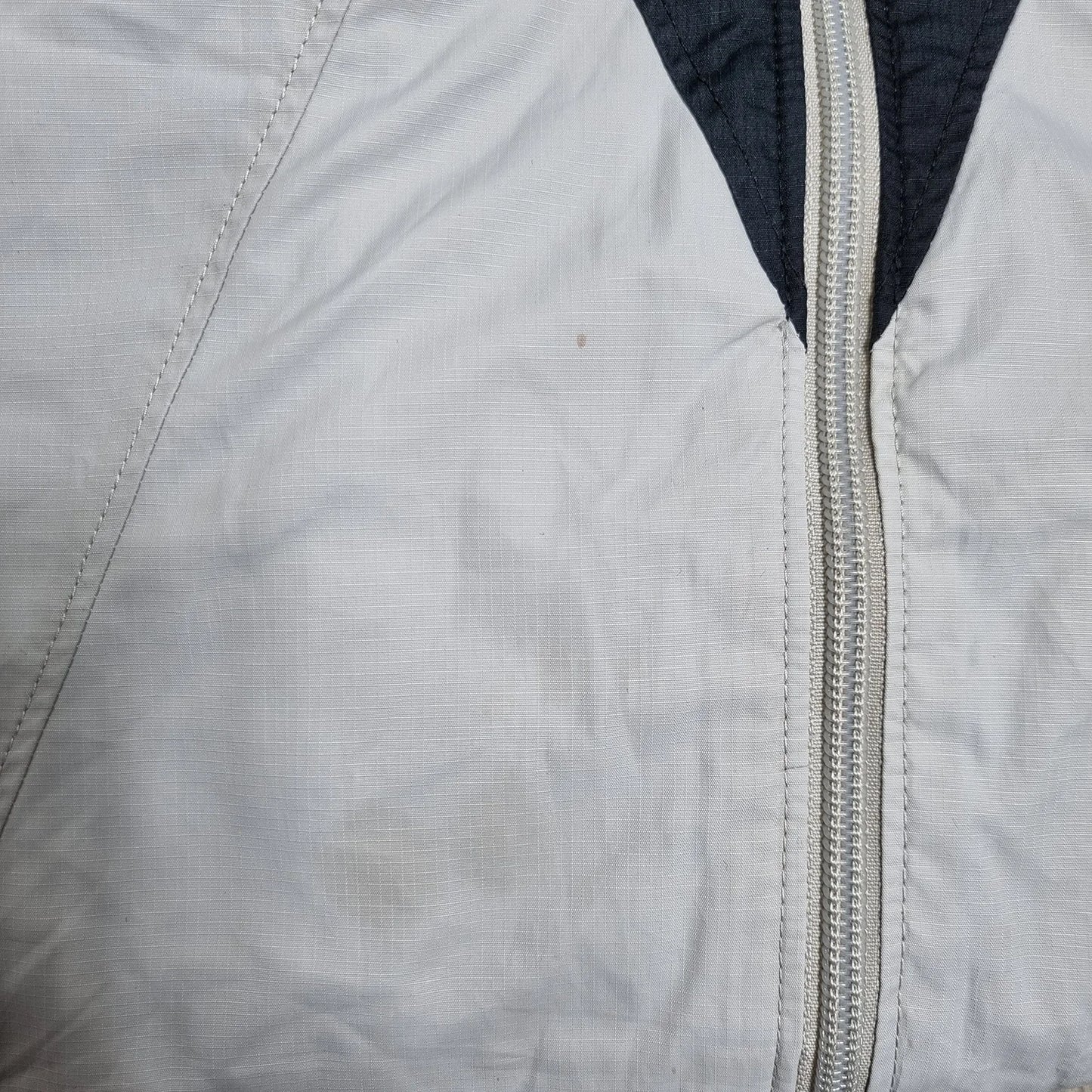 Nike ACG Windbreaker – Vintage 2000s Grey Outdoor Jacket NikeFIT