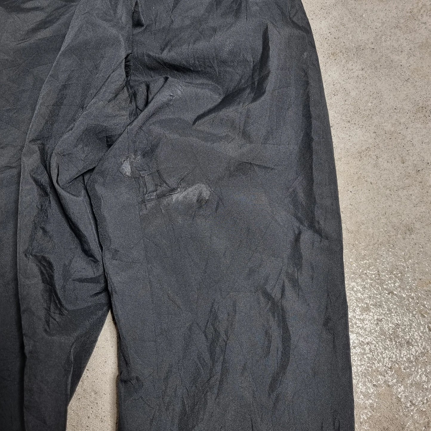 Umbro West Ham United Windbreaker Jacket – Official Teamwear 3XL Grey/Burgundy