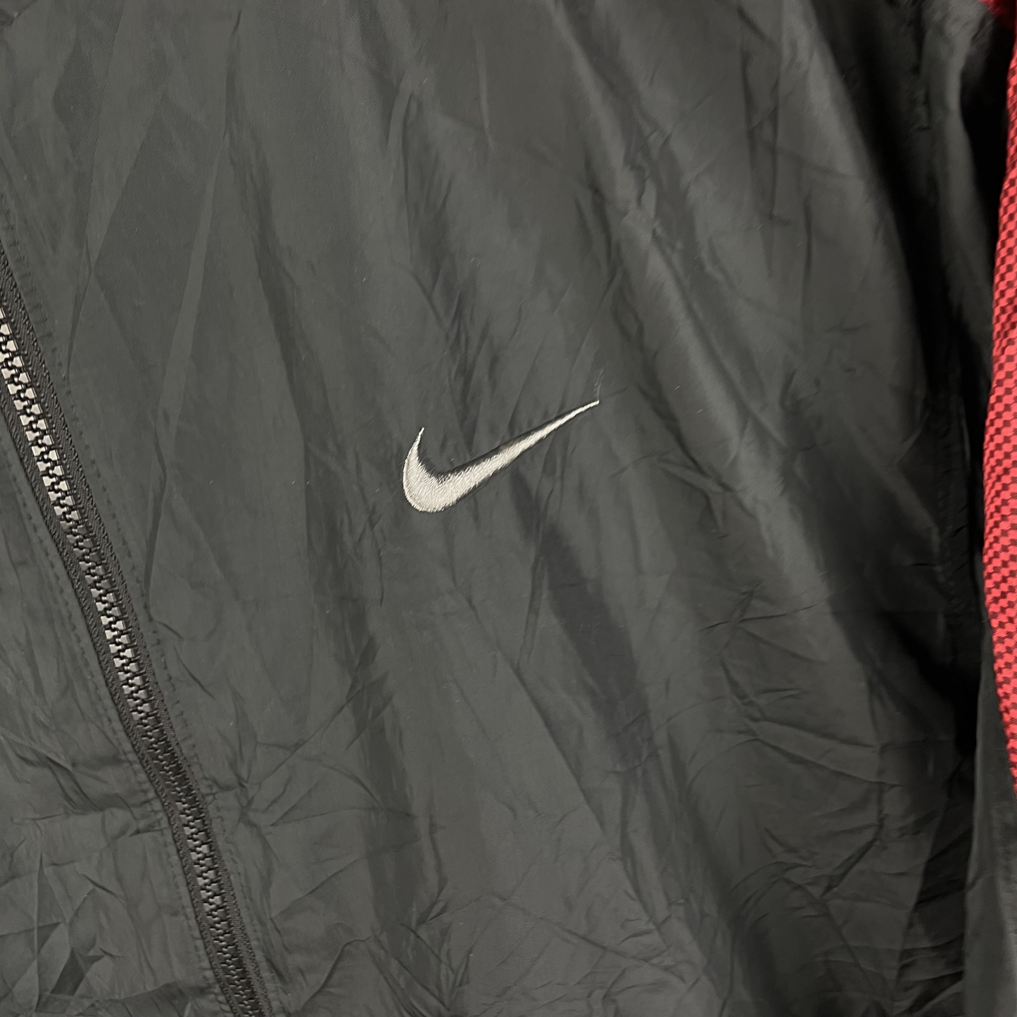 2000s Nike Windbreaker Schwarz Rot Swoosh (XXL)