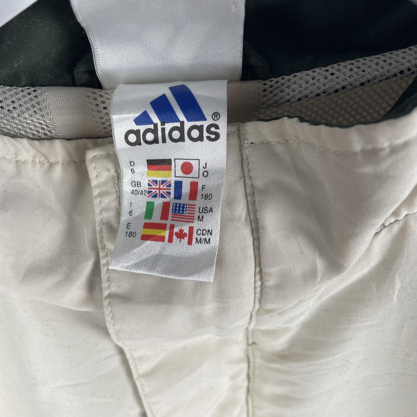 2000s Adidas Windbreaker Beige/Grün (M)