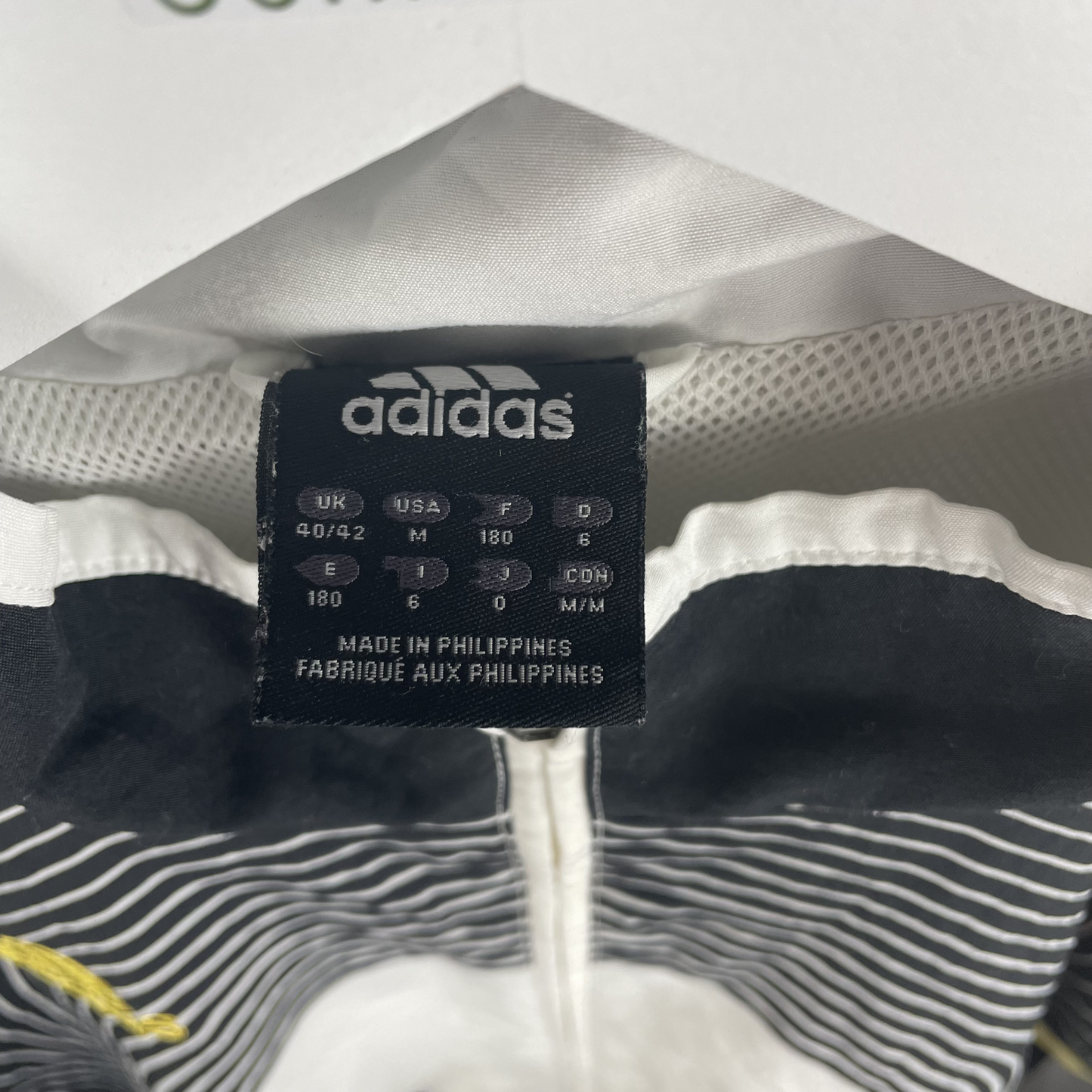 2000s Adidas WM 2006 Windbreaker Weiß/Schwarz/Gelb (M)
