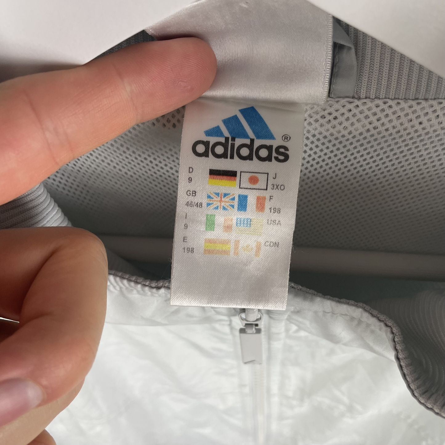 2000s Adidas Windbreaker Hellgrau (XL)
