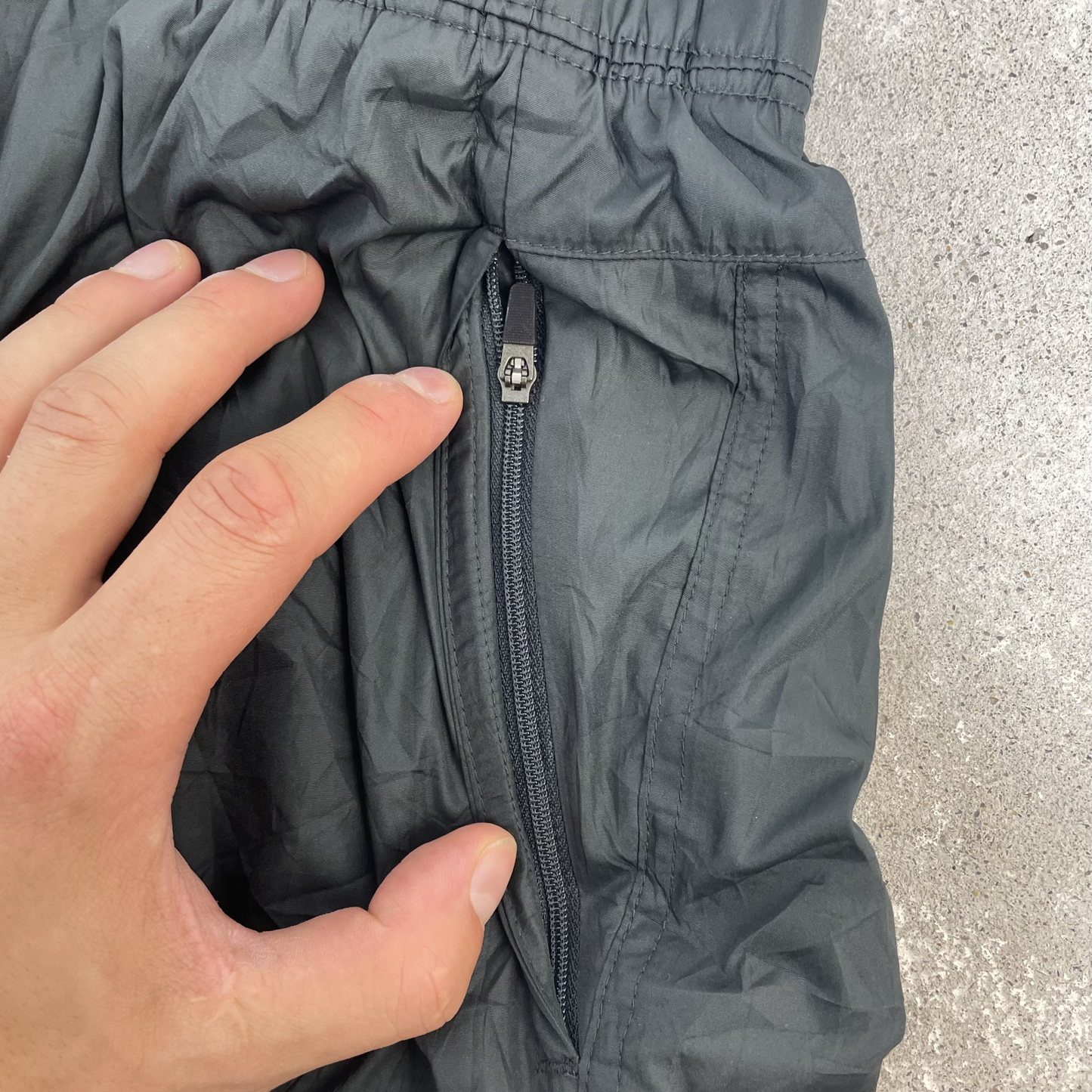 2010s Nike Storm-FIT Track Pants Schwarz/Weiß (L)