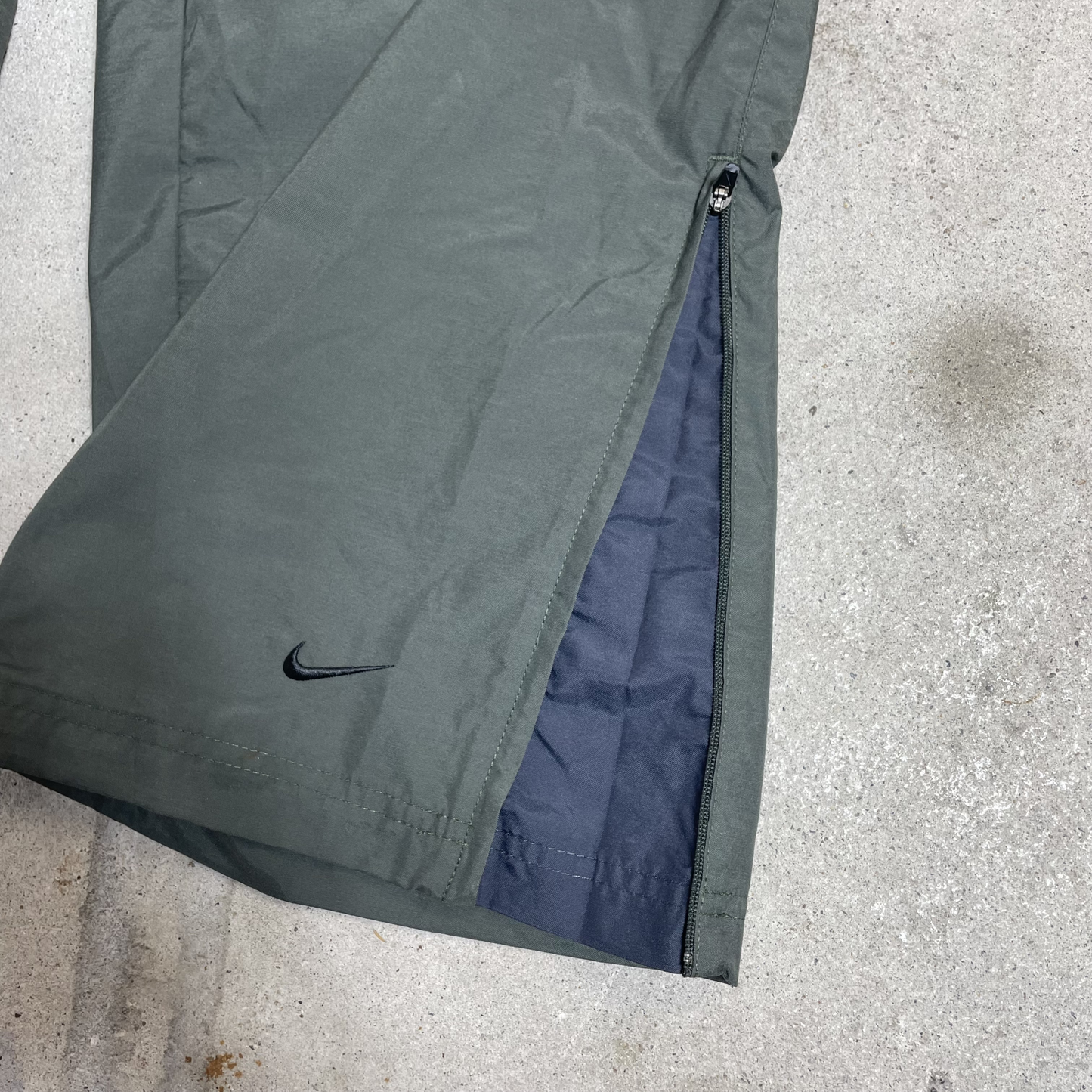 Nike Trainingshose Dunkelgrün (L)