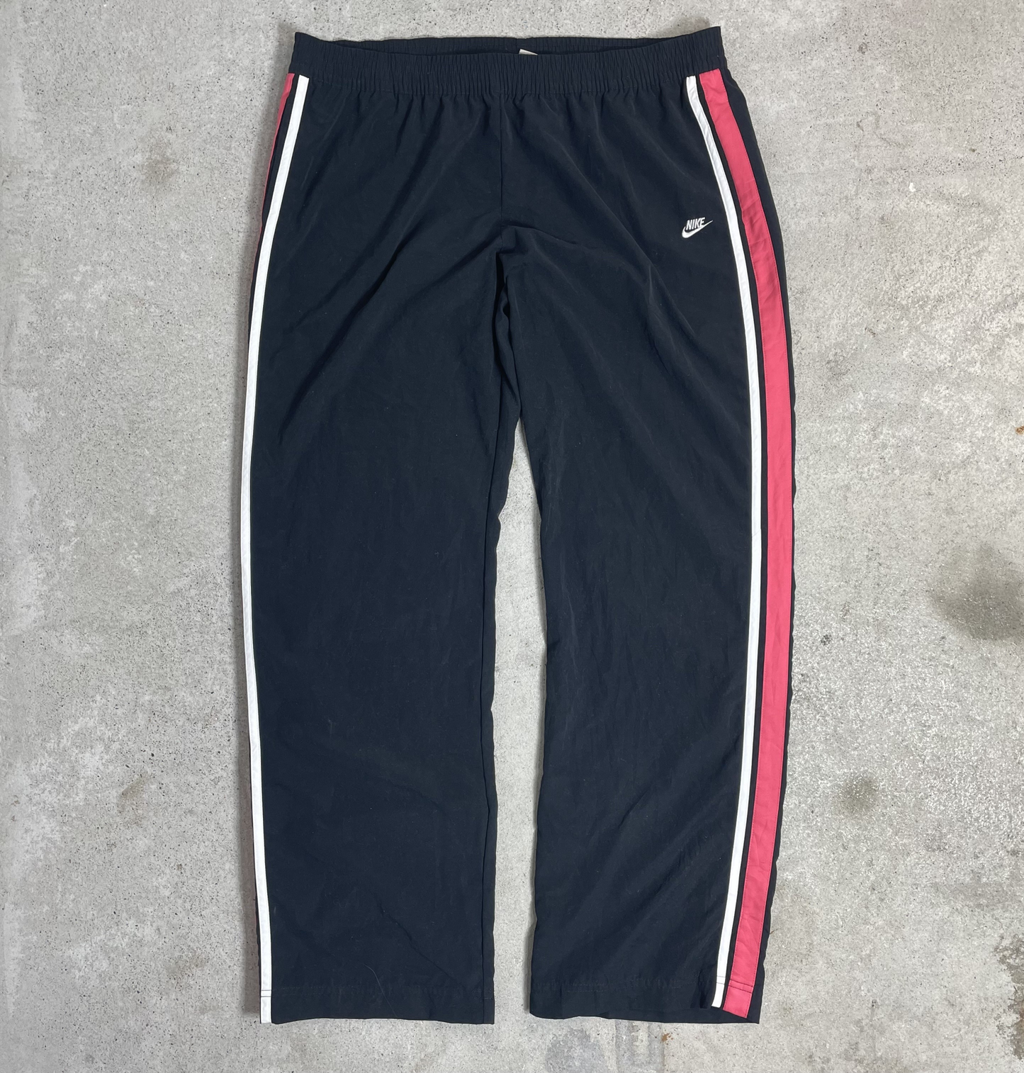 2010s Nike Track Pants Schwarz/Rot-Weiß (XL)