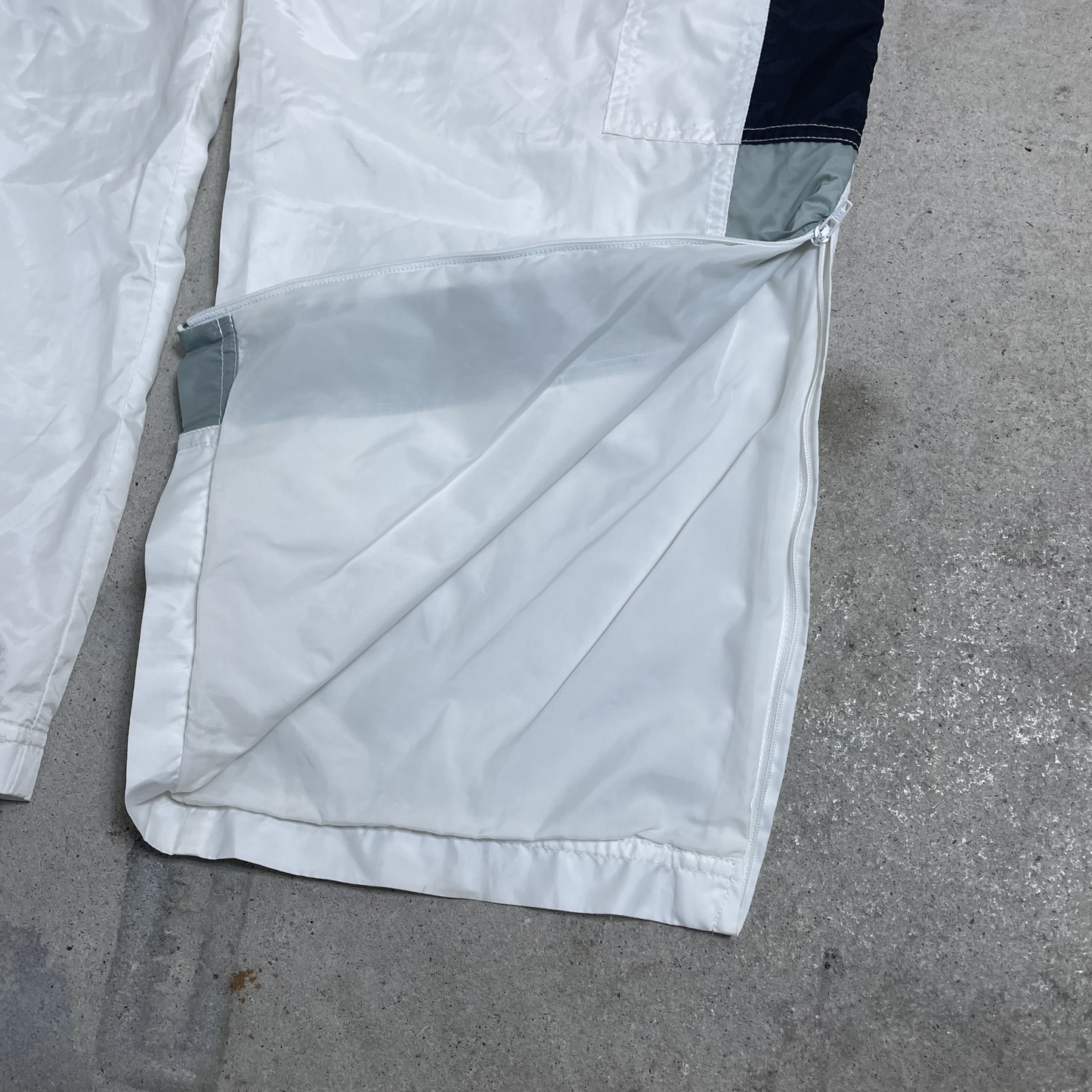 90s Nike – Trackpants – Weiß/Schwarz/Grau (XL)