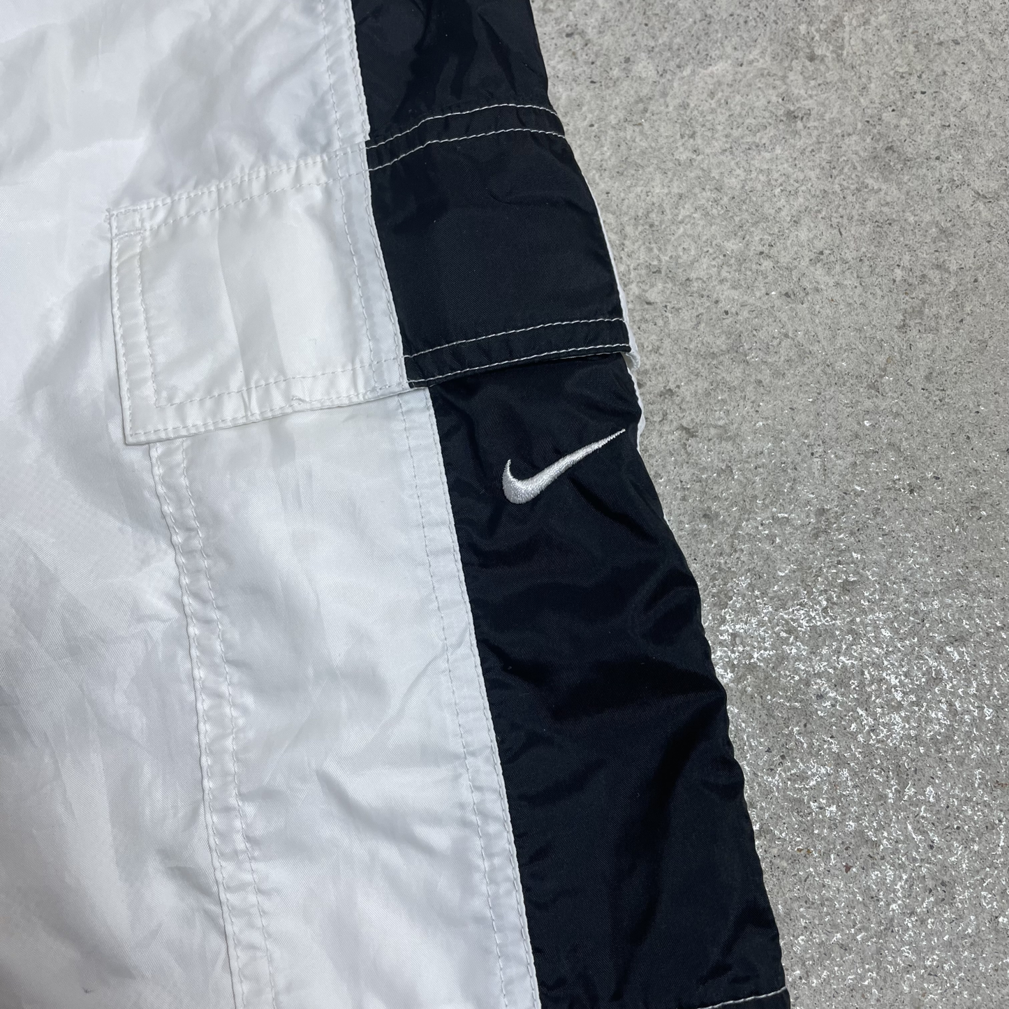 90s Nike – Trackpants – Weiß/Schwarz/Grau (XL)