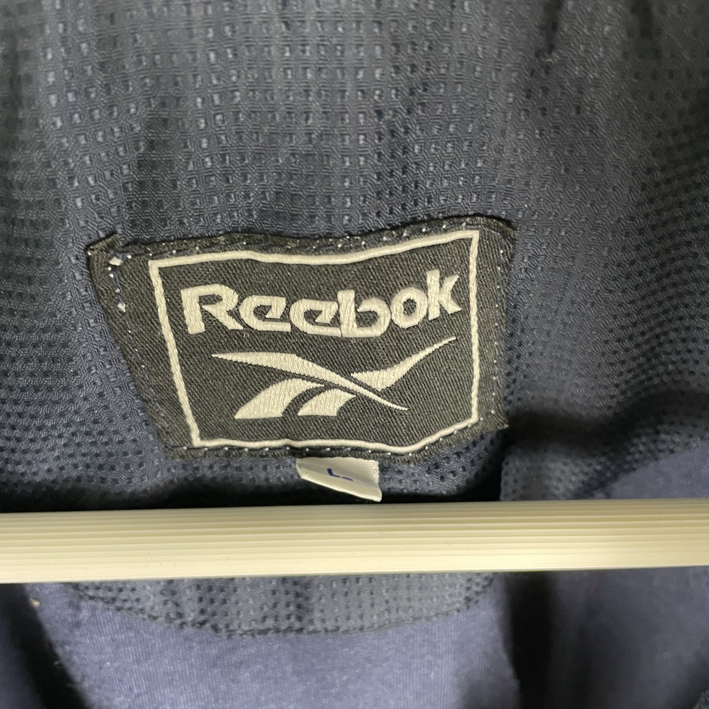 90s Reebok Windbreaker Navy mit Kontrastpaspeln (L)