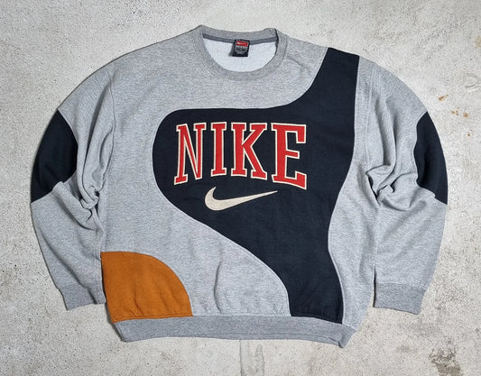 90s Nike Team Sweatshirt Grey Black Red Orange (L)