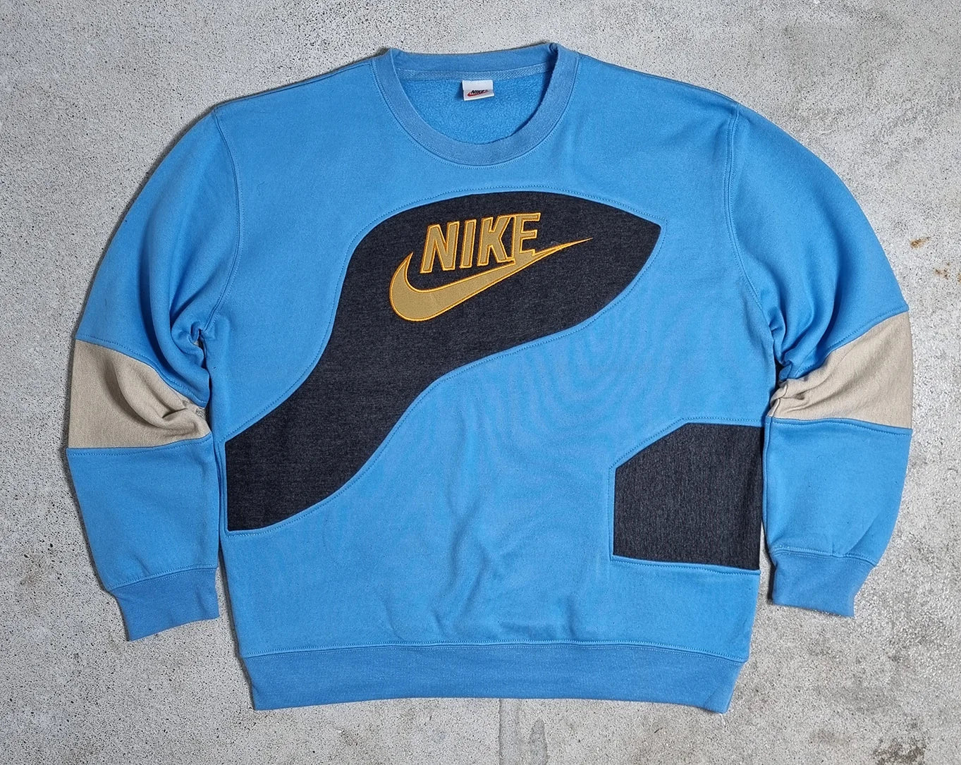 90s Nike Colorblock Sweatshirt Sky Blue Charcoal Gold (L)