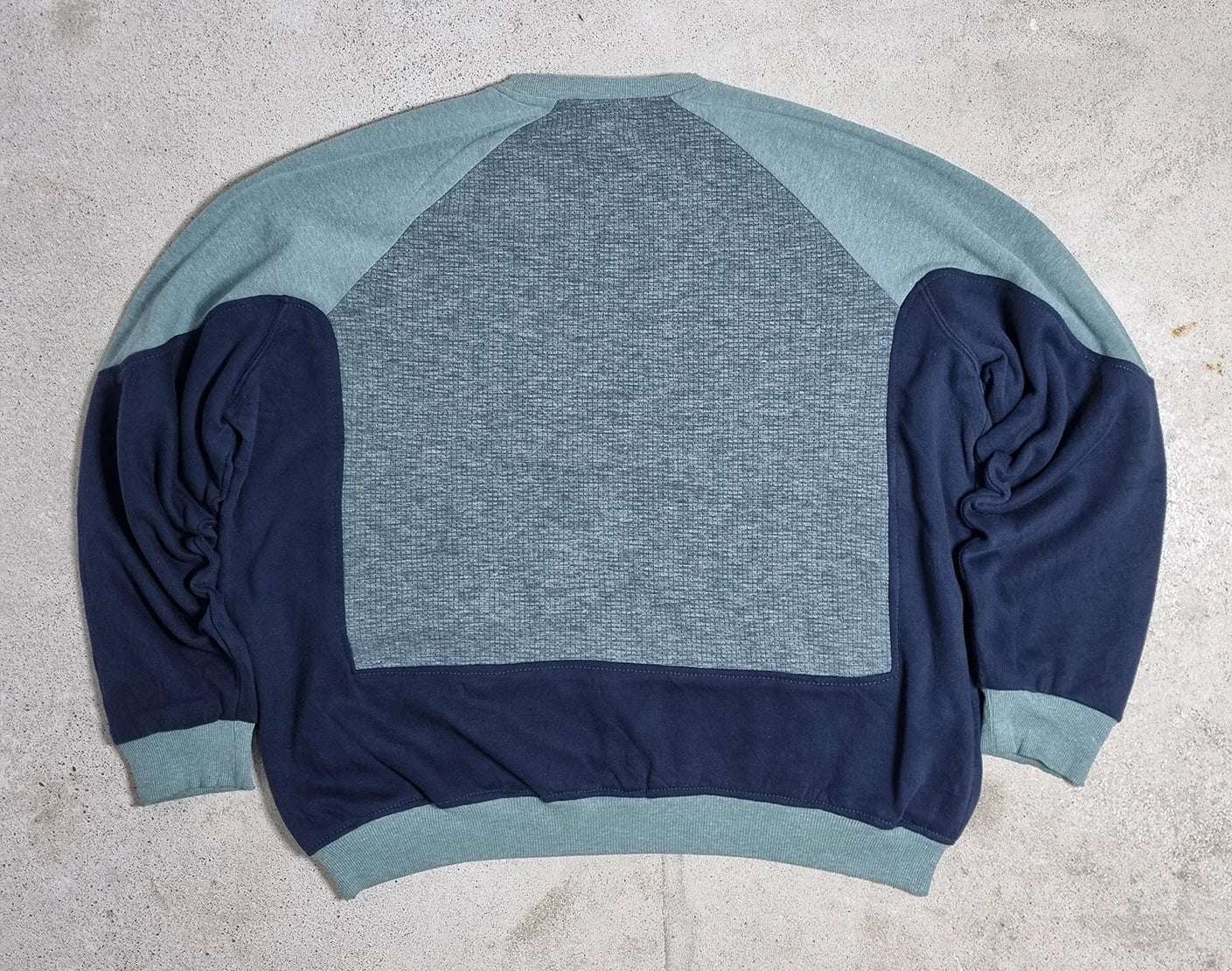 90s Nike Therma-Fit Colorblock Sweatshirt Grey Blue Navy (XL)