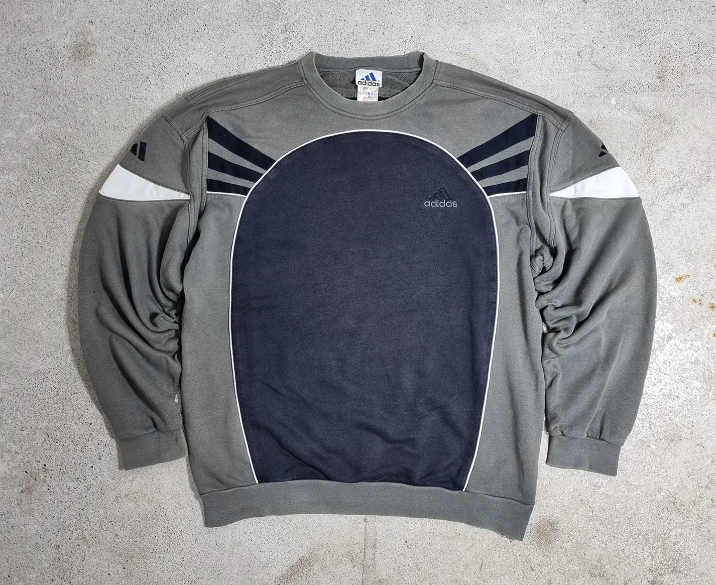 90s adidas Crewneck Sweatshirt Grey Navy 3-Stripes (XL)