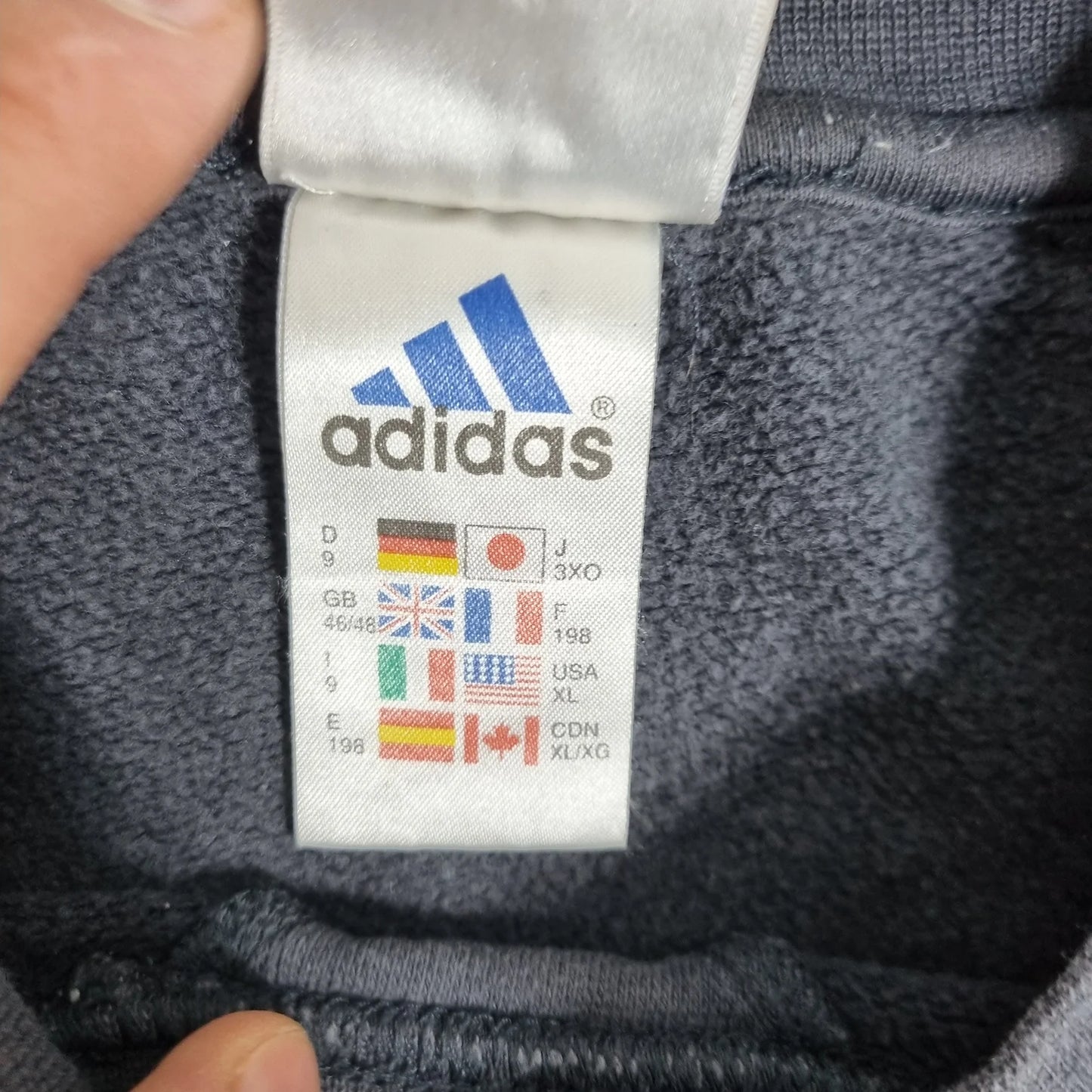 00s adidas Grey Two-Tone 3-Stripes Crewneck Sweatshirt (XL)