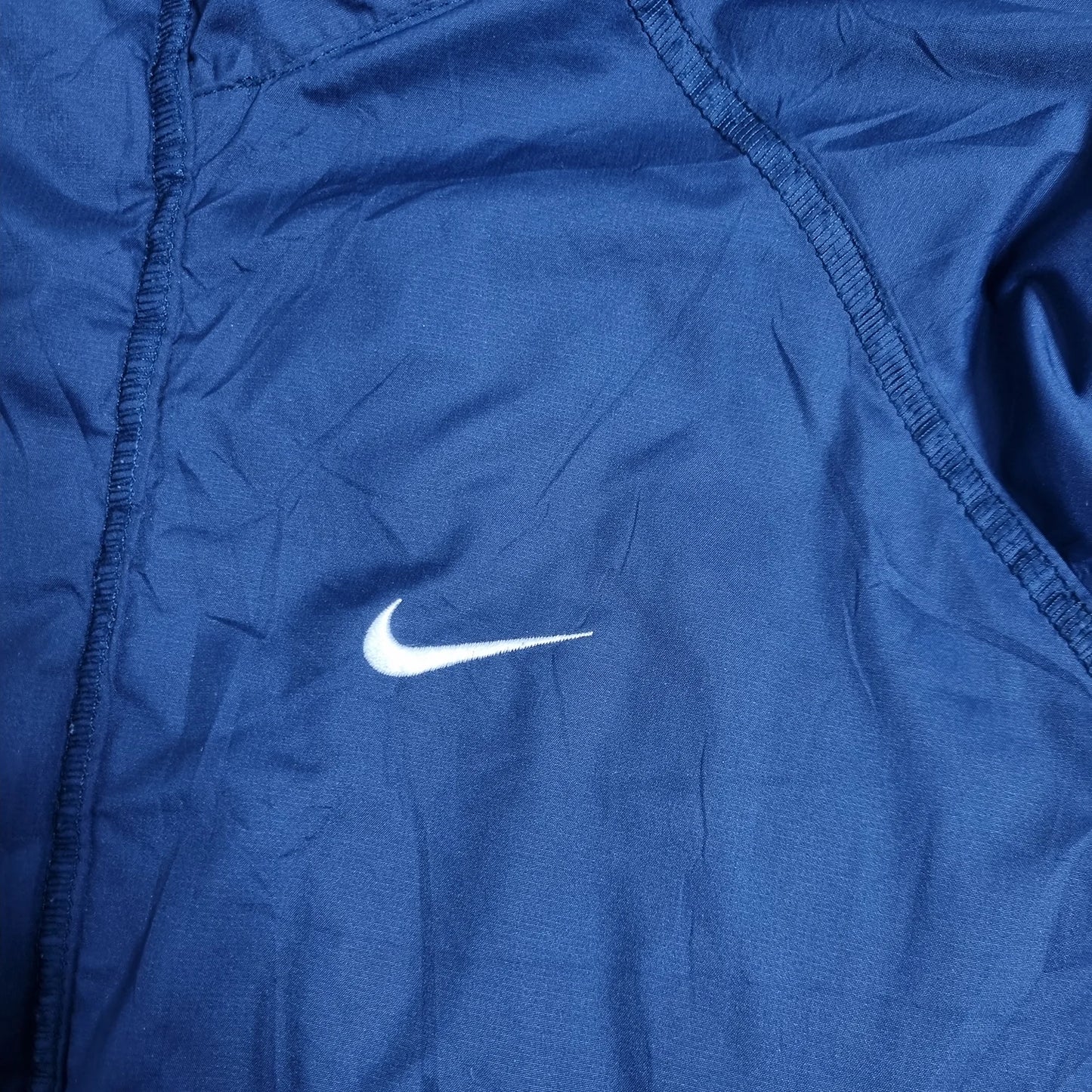 Nike Navy Blue Outdoor Tech Jacket – Vintage 2000s Windbreaker with Hidden Hood