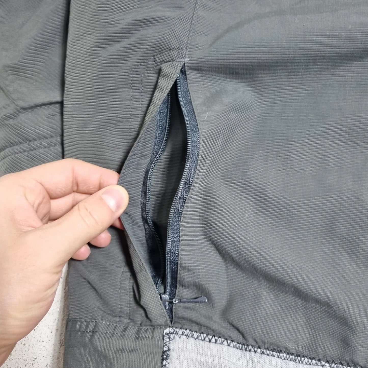 2000s Vintage adidas 2-Tone Puffer Jacket Grey / Off White (L)