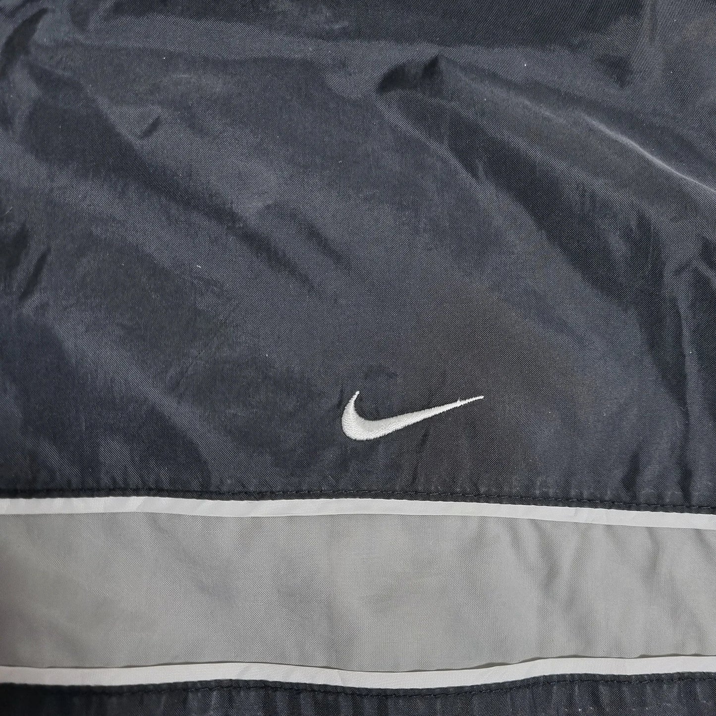 Nike Reflective Swoosh Windrunner – Vintage 2000s Navy Windbreaker Jacket