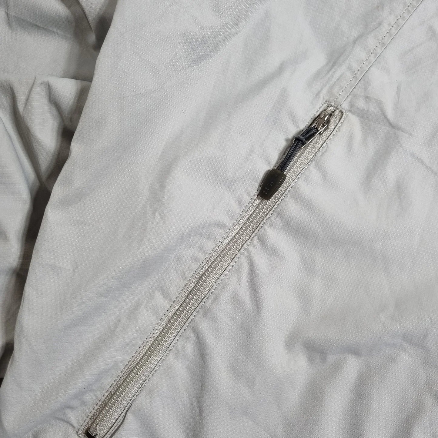 Nike ACG Windbreaker – Vintage 2000s Grey Outdoor Jacket NikeFIT