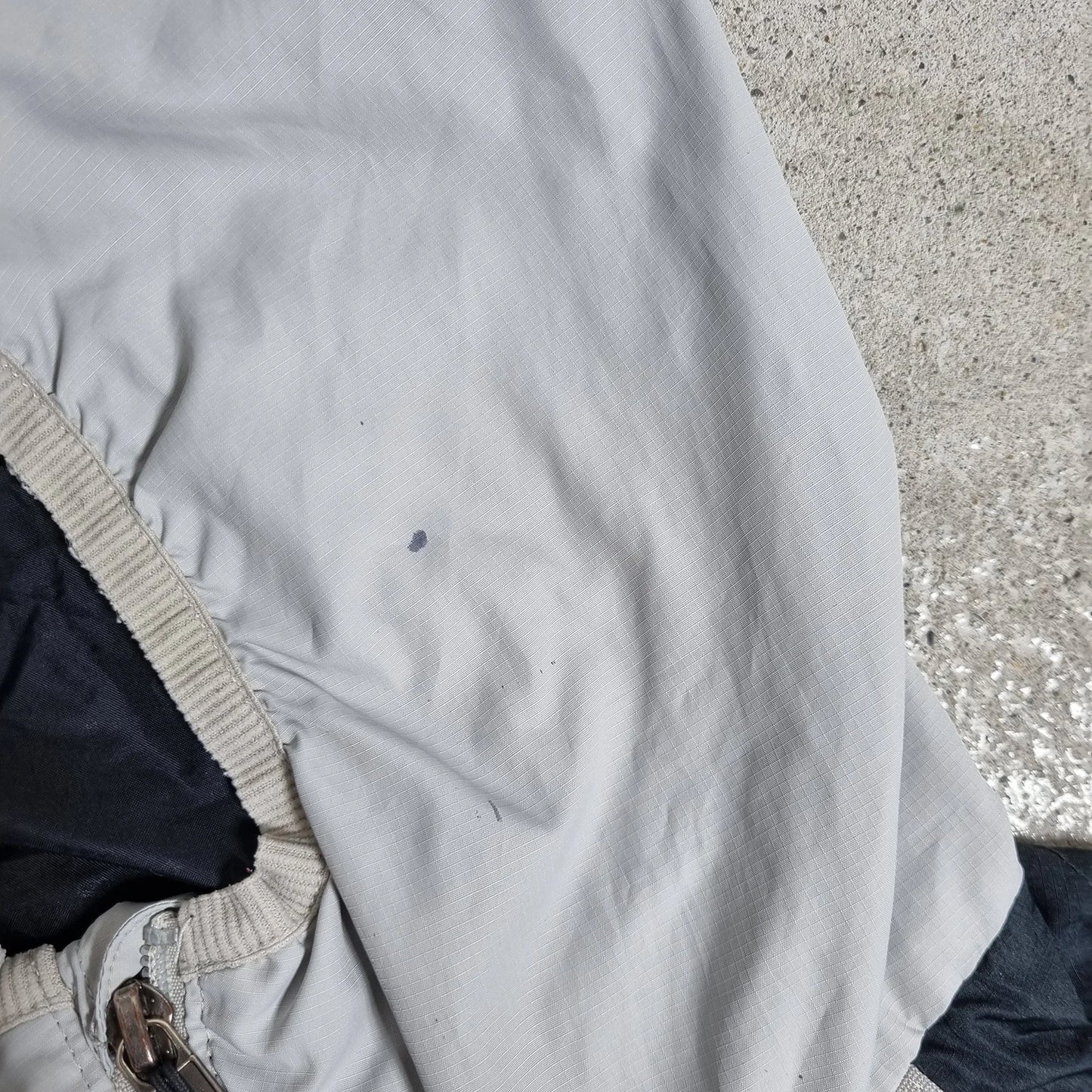 Nike ACG Windbreaker – Vintage 2000s Grey Outdoor Jacket NikeFIT