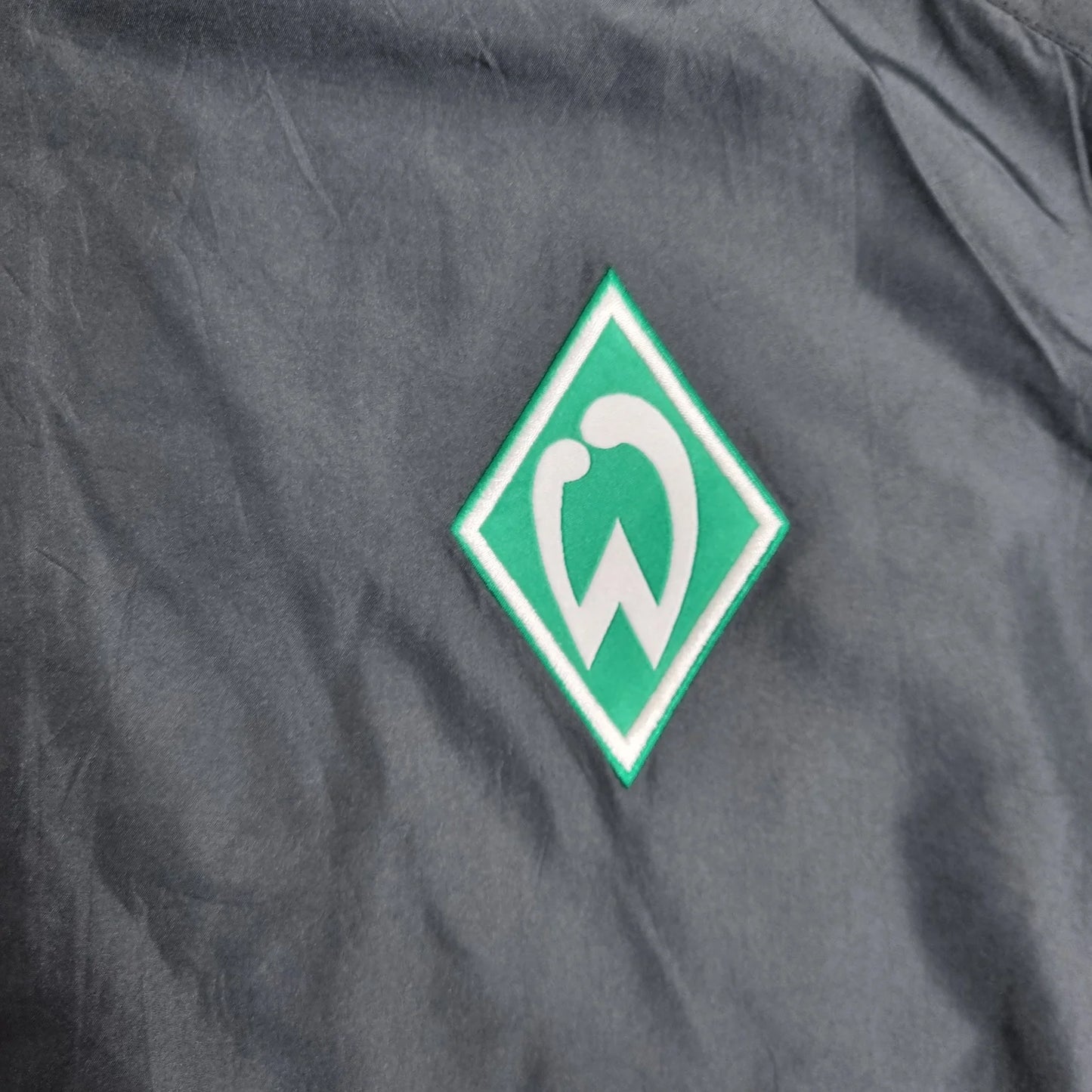 Nike x Werder Bremen Team Jacket – Vintage 2000s Football Windbreaker