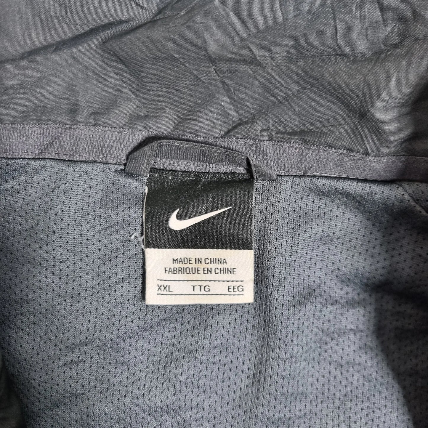 Nike x Werder Bremen Team Jacket – Vintage 2000s Football Windbreaker