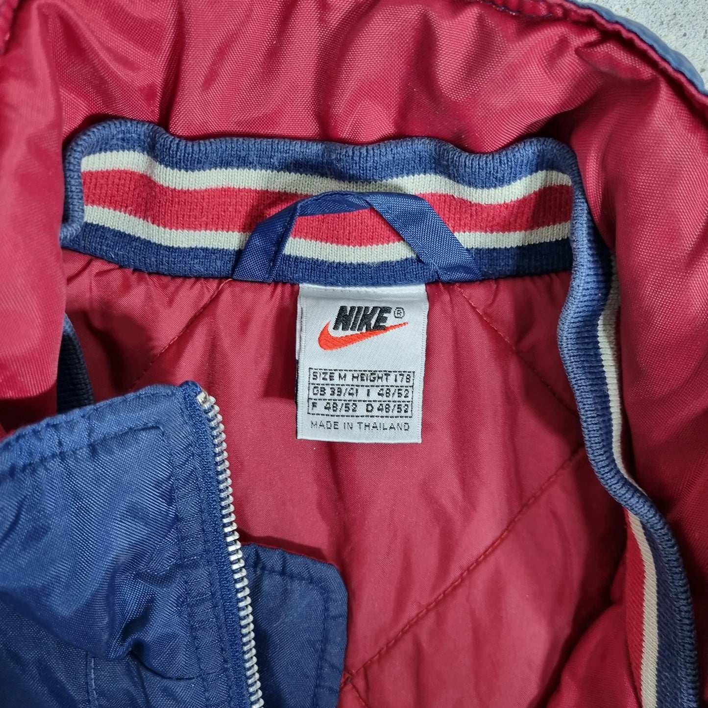 90s Nike Vintage Puffer Windbreaker Jacket Big Swoosh Navy Red (M)