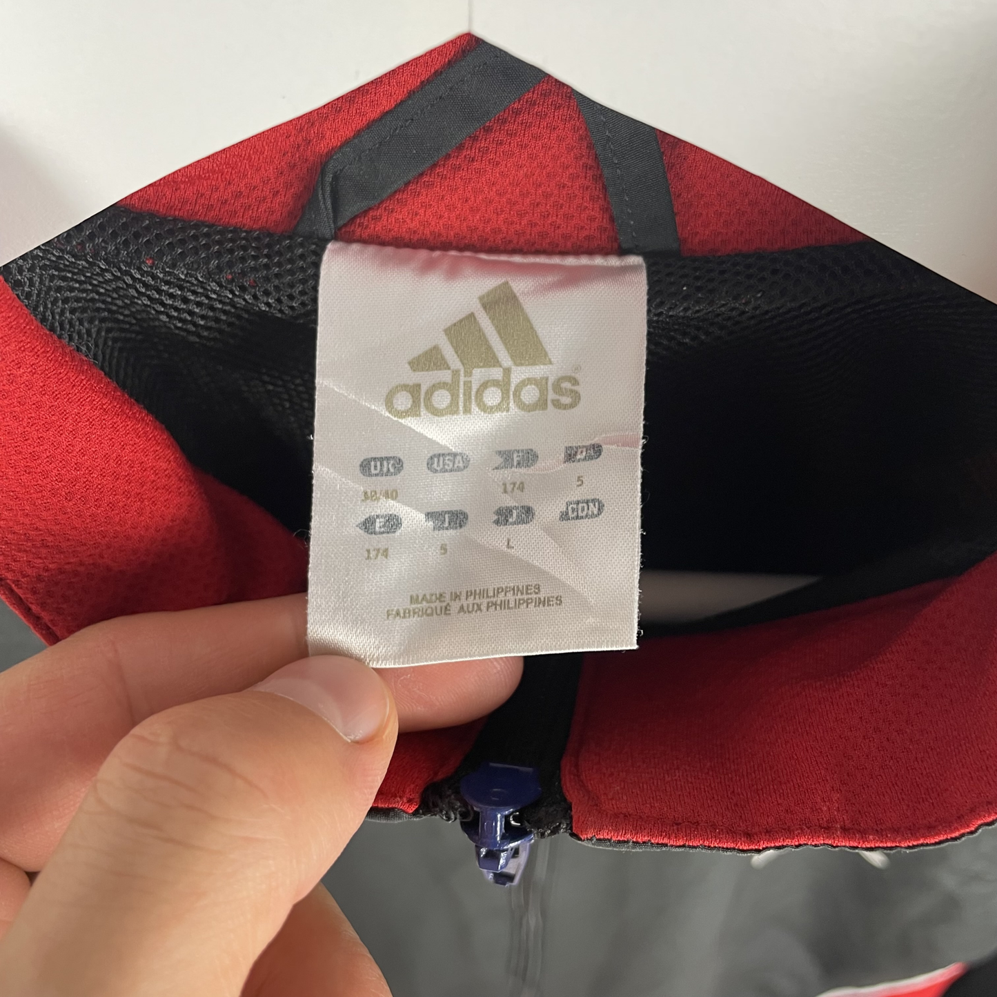 2000s Adidas Trainingsjacke Schwarz/Rot (S)
