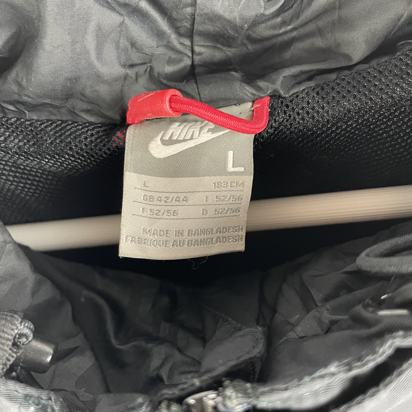 Nike Windbreaker AIR Schwarz (L)