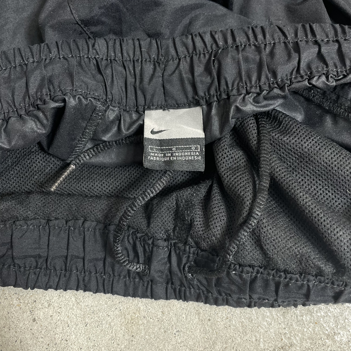 2000s Nike Track Pants Schwarz/Rot (L)